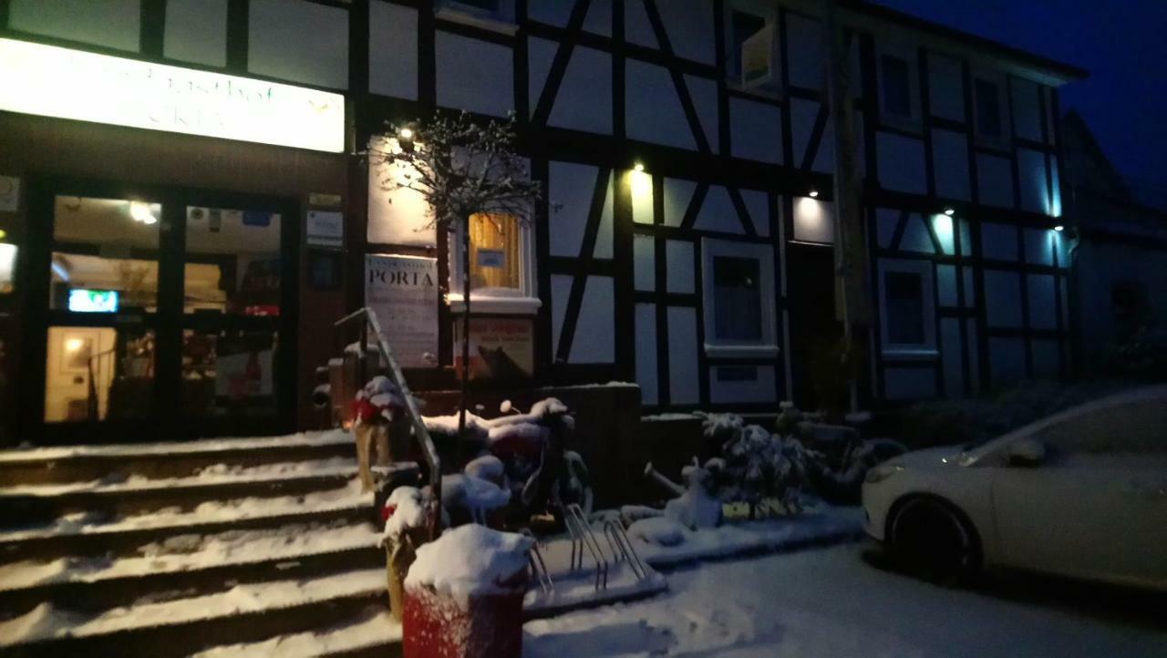 Landgasthof-Porta Шлиц Экстерьер фото